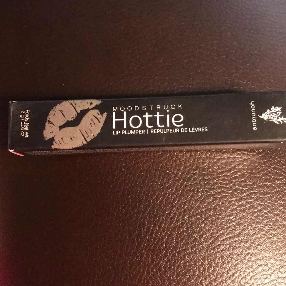 Younique Moodstruck Hottie